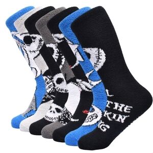 NWT Men's The Nightmare Before Christmas 7 Days of Cozy Crew Socks, size 6 - 12